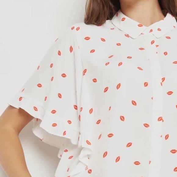 Topshop Lips print blouse - Size 2 Petite - Picture 4 of 6